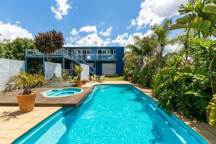 19 Manna Gum Drive, Torquay VIC 3228
