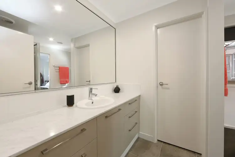 Sixth view of Homely house listing, 15 Jindabyne Court, Lysterfield VIC 3156