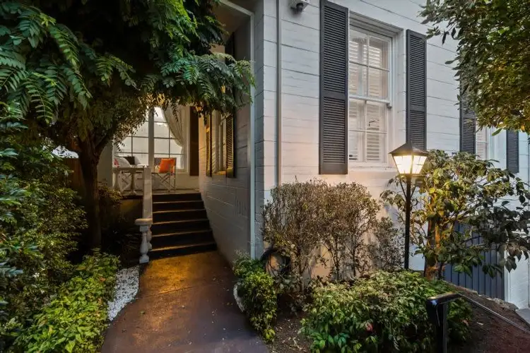 3/879 Riversdale Road, Camberwell VIC 3124
