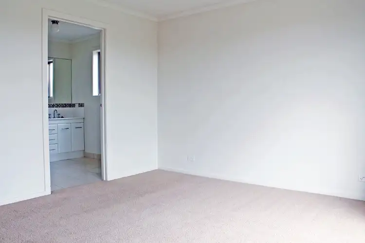 Seventh view of Homely house listing, 37 Madeira Close, Portland VIC 3305