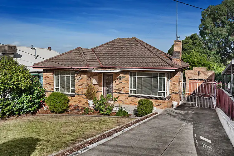 5 Langtree Avenue, Pascoe Vale South VIC 3044