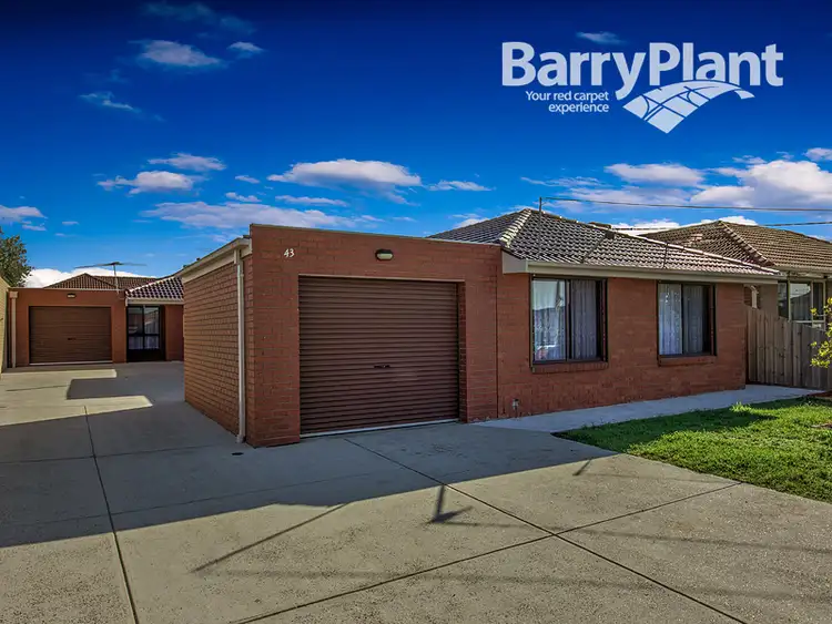 1 & 2/43 Grace Street, St Albans VIC 3021
