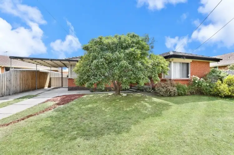 Main view of Homely house listing, 5 Kilmore Crescent, Dallas VIC 3047