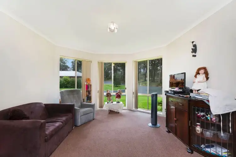Third view of Homely house listing, 21 Ennor Place, Kangaroo Flat VIC 3555