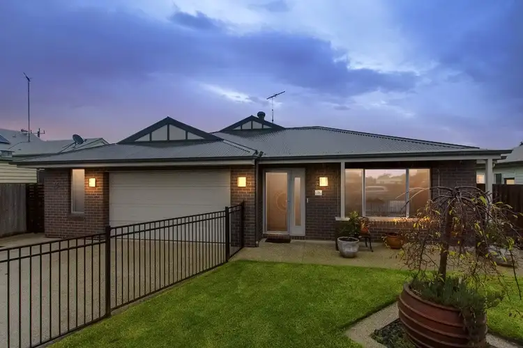 76 Station Road, Marshall VIC 3216