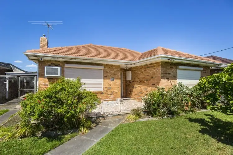 94 West Street (Hadfield), Glenroy VIC 3046