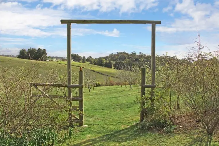 Sixth view of Homely house listing, 23 Wilson Drive, Oberon NSW 2787