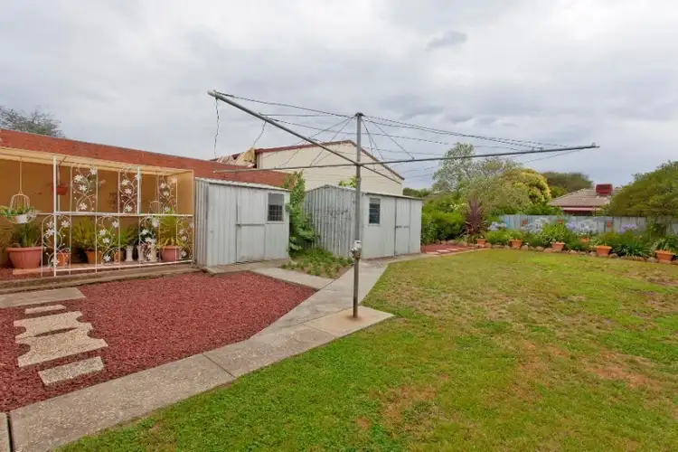 Fourth view of Homely house listing, 940 Calimo Street, North Albury NSW 2640