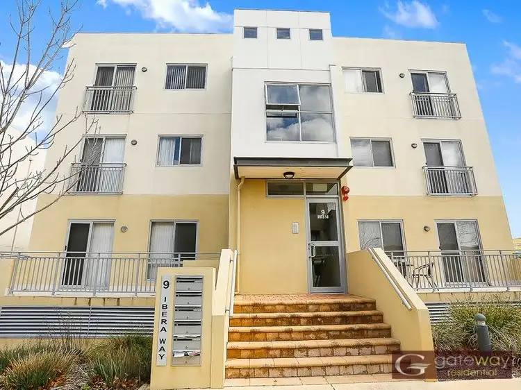 4/9 Ibera Way, Success WA 6164