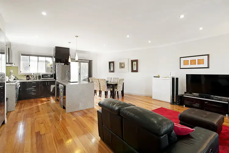 Fourth view of Homely house listing, 2/31 Boldrewood Parade, Reservoir VIC 3073