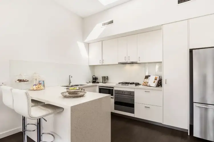 Fifth view of Homely apartment listing, 8/198 Lower Heidelberg Road, Ivanhoe East VIC 3079