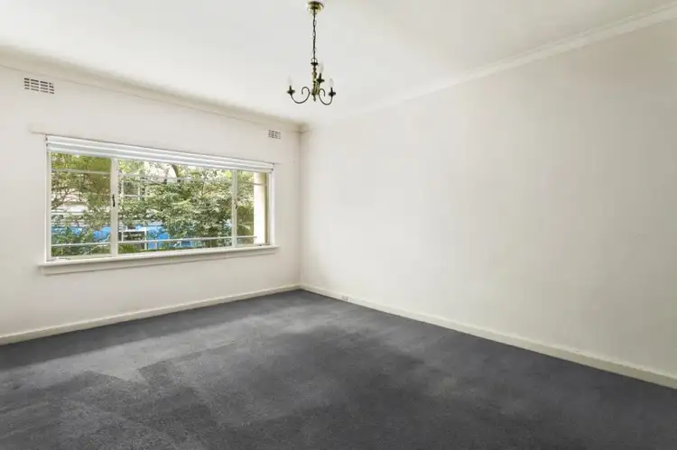 Sixth view of Homely apartment listing, 4/736 Orrong Road, Toorak VIC 3142