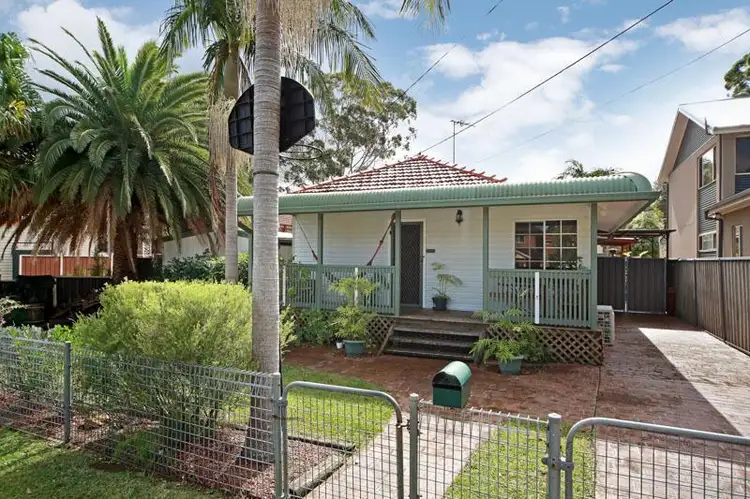 6 Anthony Avenue, Padstow NSW 2211