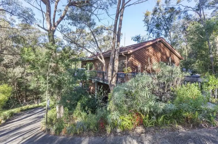 8 Burria Place, Winmalee NSW 2777