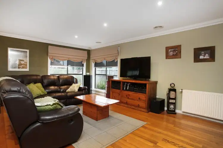 Fifth view of Homely house listing, 10 Windermere Crescent, Gladstone Park VIC 3043