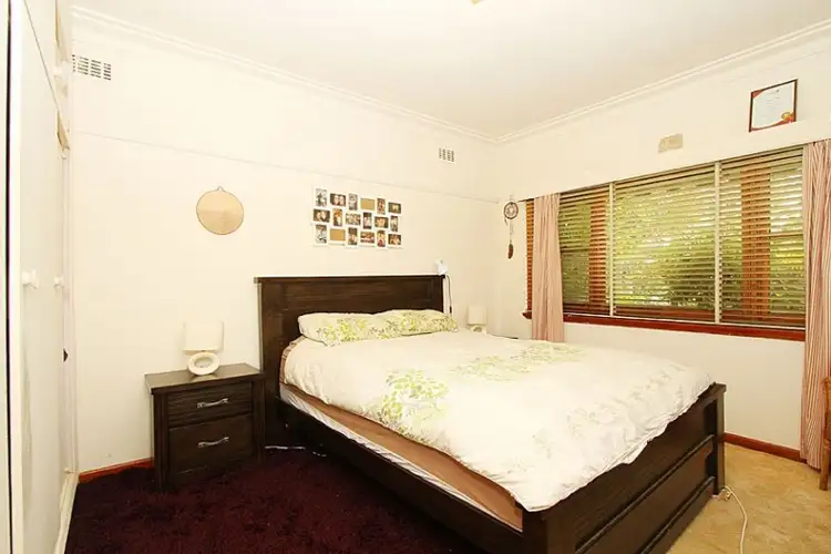 Fifth view of Homely house listing, 17 Highland Street, Kingsbury VIC 3083