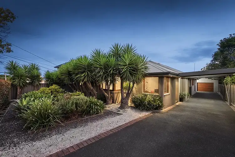 5 Bungay Street, Watsonia VIC 3087