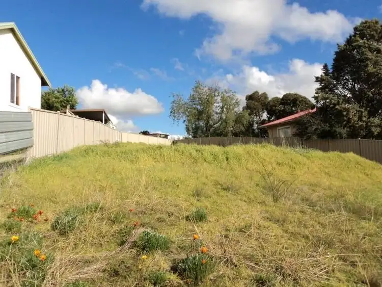 1 Heywood Crescent, Seymour VIC 3660
