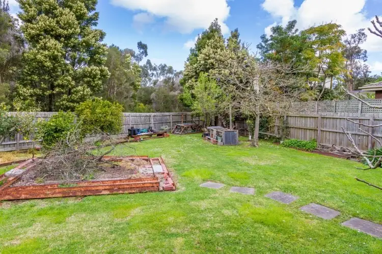 Second view of Homely house listing, 23 Janfourd Court, Mount Waverley VIC 3149