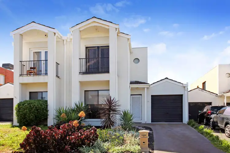 131 Gowanbrae Drive, Gowanbrae VIC 3043