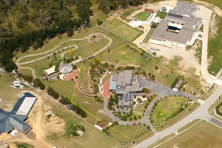 Third view of Homely house listing, 18 Logan Court, Lysterfield VIC 3156