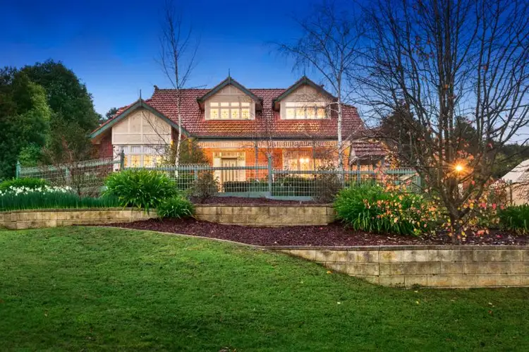83 Kalbar Road, Eltham VIC 3095