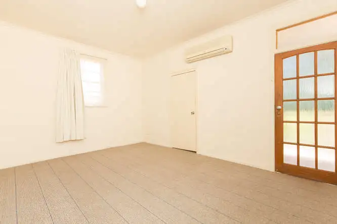 Second view of Homely house listing, 118 Chaffey Street, Merbein VIC 3505