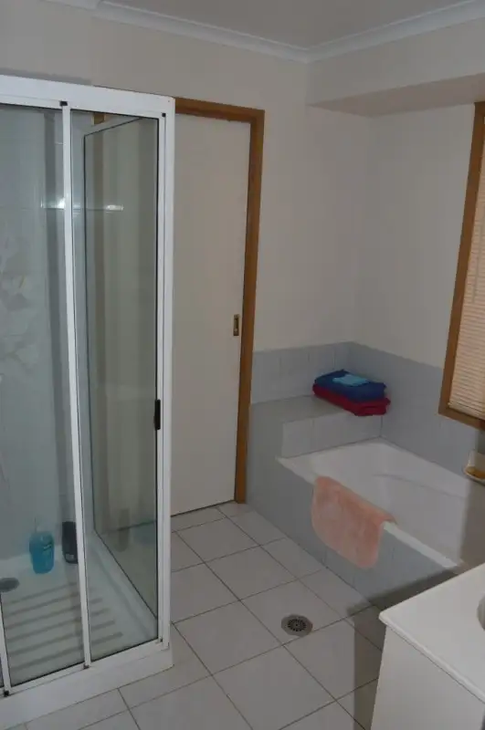 Sixth view of Homely house listing, 2 Violet Court, Wangaratta VIC 3677