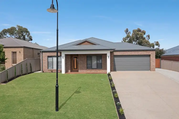 14 Phyllis Crescent, Mckenzie Hill VIC 3451