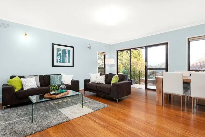 Main view of Homely unit listing, 1/12 Vista Street, Bulleen VIC 3105