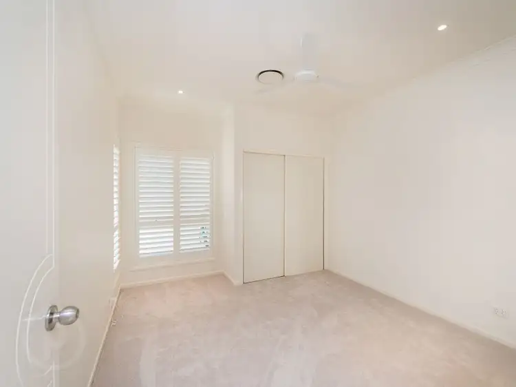 Fourth view of Homely house listing, 1 Conda Place, Carindale QLD 4152
