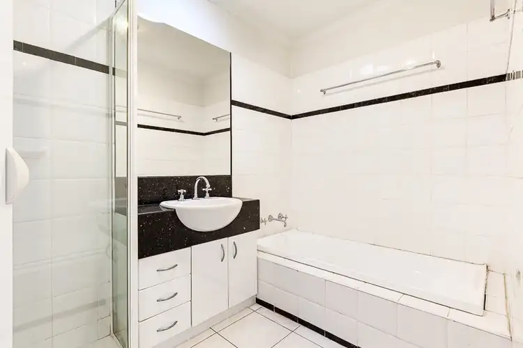 Fifth view of Homely unit listing, 1/29 Brassey Avenue, Rosanna VIC 3084