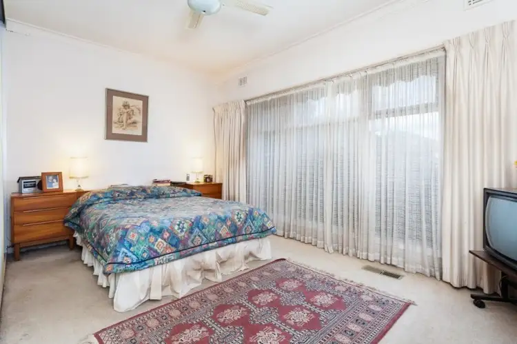 Sixth view of Homely house listing, 5 Albert Street, Mount Waverley VIC 3149