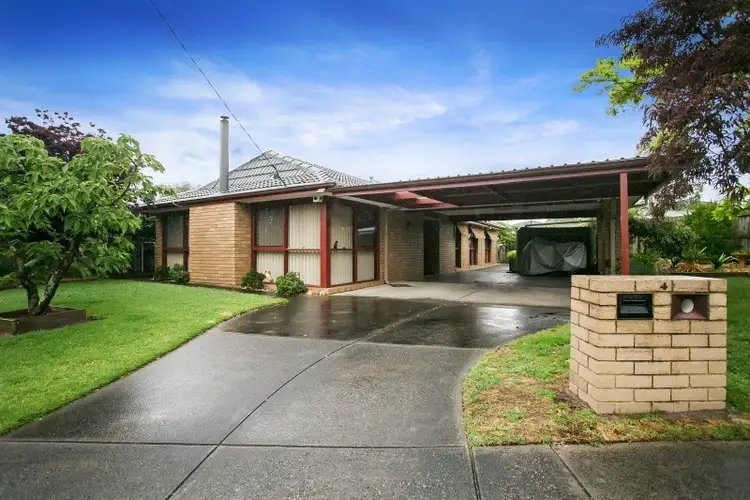 4 Naranga Crescent, Frankston VIC 3199