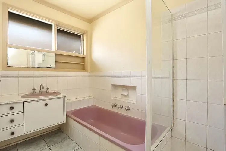 Fifth view of Homely house listing, 37 Airlie Grove, Seaford VIC 3198