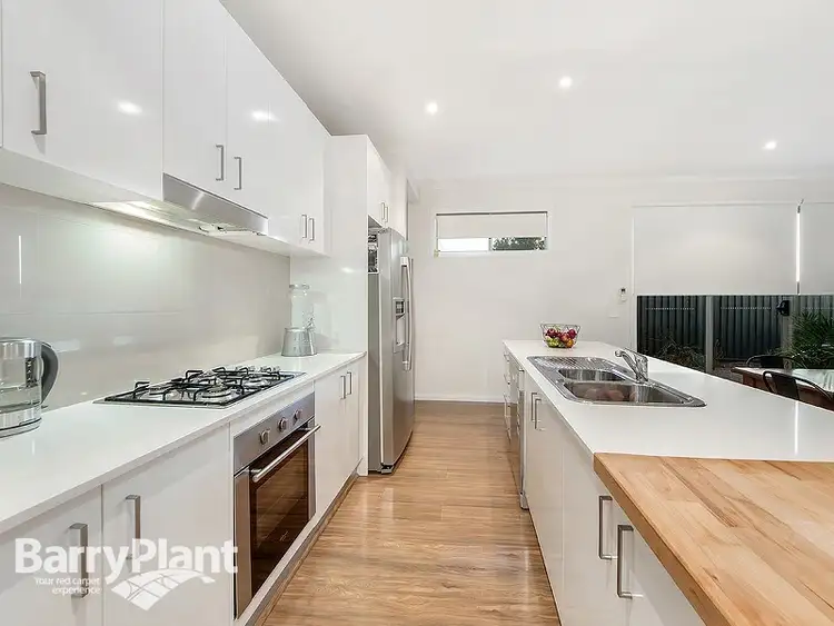 5/26 Clairview Road, Deer Park VIC 3023