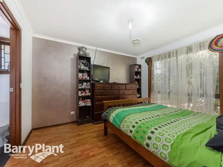 Sixth view of Homely house listing, 21 Balnarring Drive, Kings Park VIC 3021