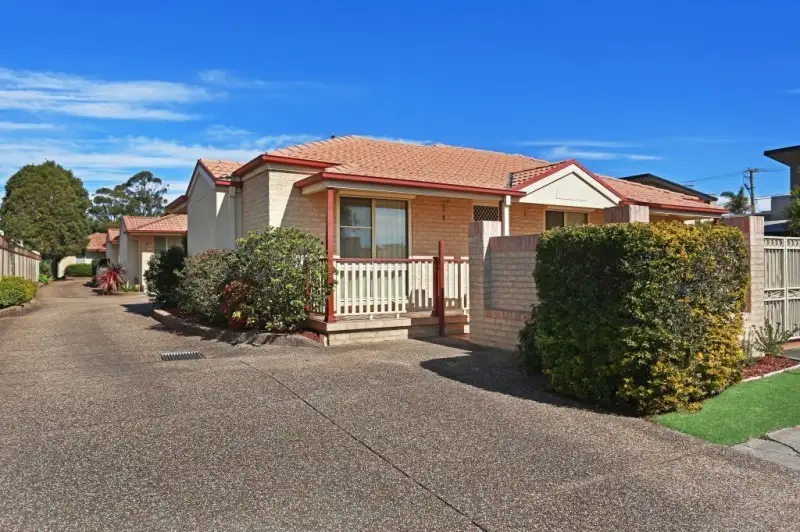 Main view of Homely villa listing, 1/653 Glebe Road, Adamstown NSW 2289