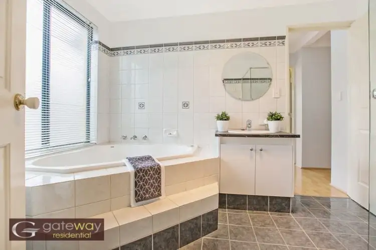 70 Senecio Lane, Beeliar WA 6164