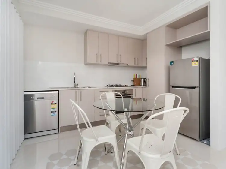 Sixth view of Homely house listing, #2/8 NEMAGOLD GR, Coogee WA 6166