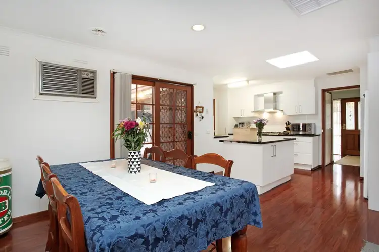 Sixth view of Homely house listing, 7 Campaspe Crescent, Brookfield VIC 3338