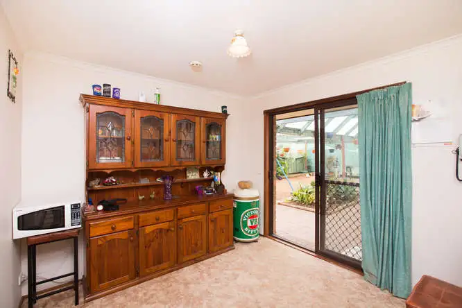 Sixth view of Homely house listing, 726 Woomera Avenue, Red Cliffs VIC 3496