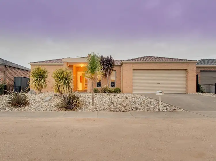 9 Loretta Boulevard, Tarneit VIC 3029
