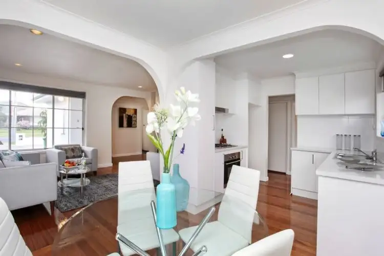 Fifth view of Homely house listing, 1/96 Carrick Drive, Gladstone Park VIC 3043