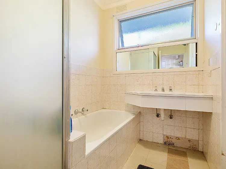 Fourth view of Homely unit listing, 2/100 Main Street, Blackburn VIC 3130