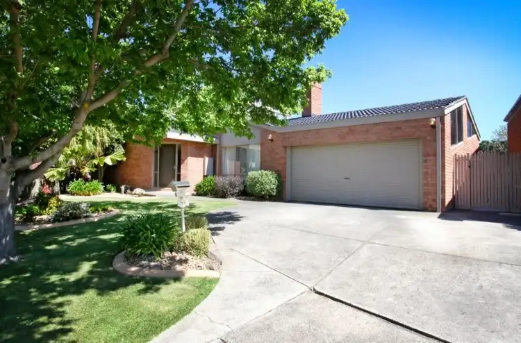 10 Barlby Court, Greenvale VIC 3059