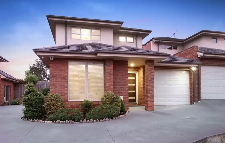 Main view of Homely townhouse listing, 2/26 Hillcrest Drive, Westmeadows VIC 3049
