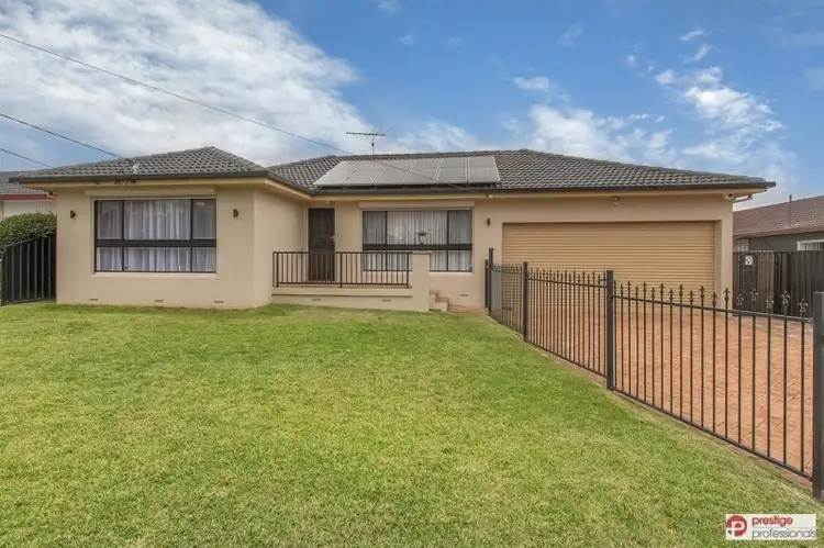 42 Magree Crescent, Chipping Norton NSW 2170