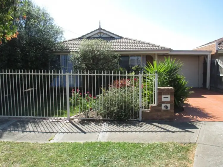 10 Carr Court, Altona Meadows VIC 3028