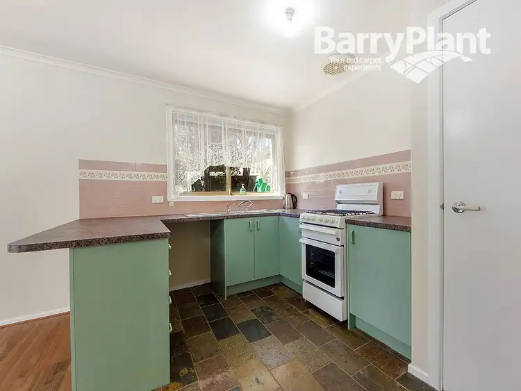 Fourth view of Homely house listing, 4 Dumosa Court, St Albans VIC 3021
